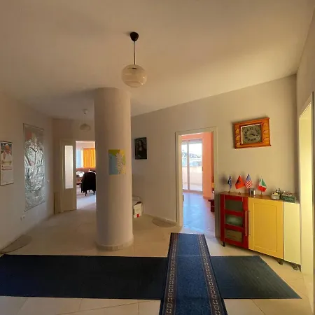 Private - & Mountain Views & Free Parking & Wifi